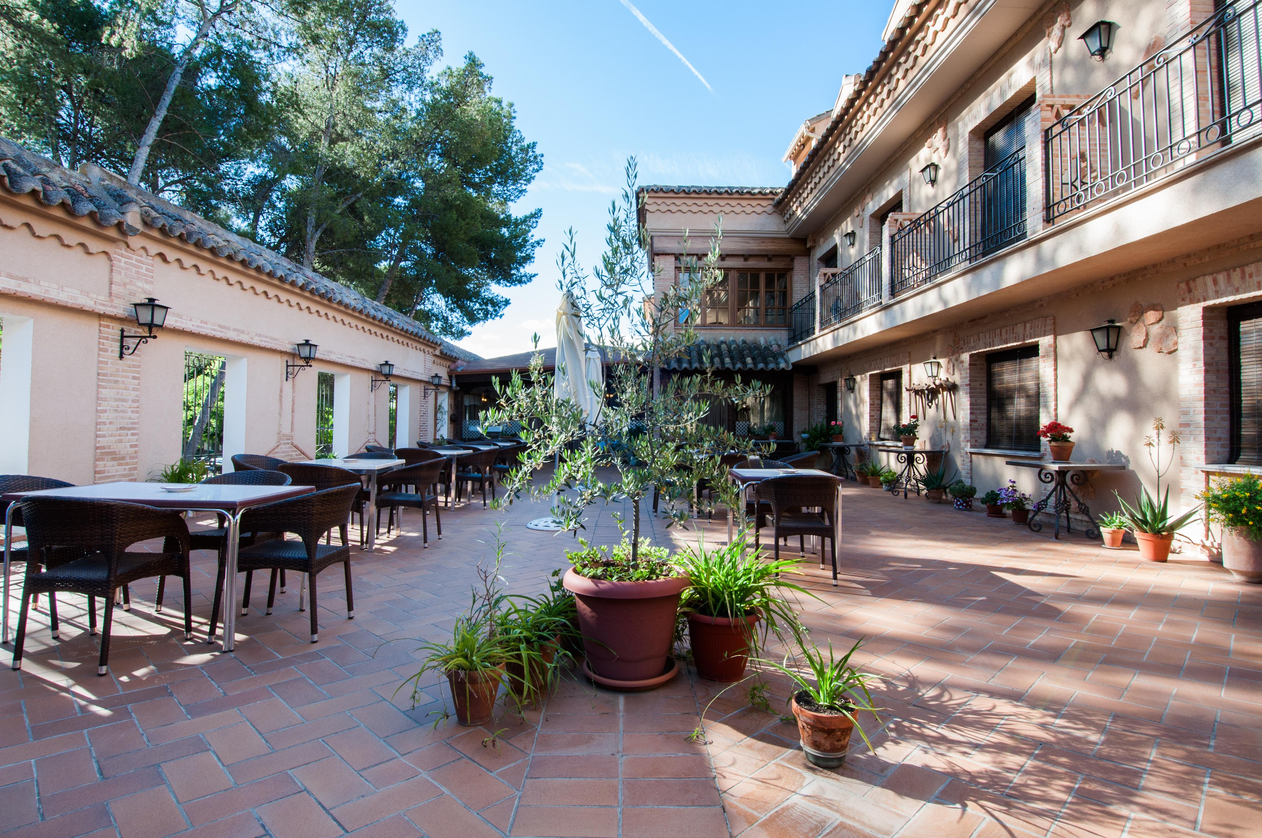 Hotel Dona Manuela Daimiel Dış mekan fotoğraf