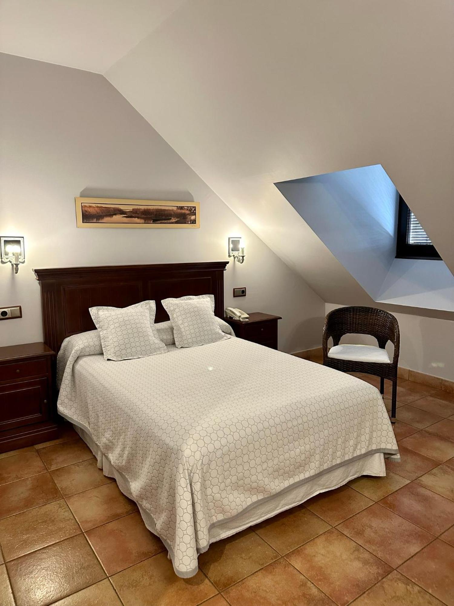 Hotel Dona Manuela Daimiel Dış mekan fotoğraf